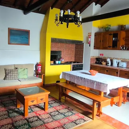 Casal Do Vulcao Guest House Capelo Exterior photo